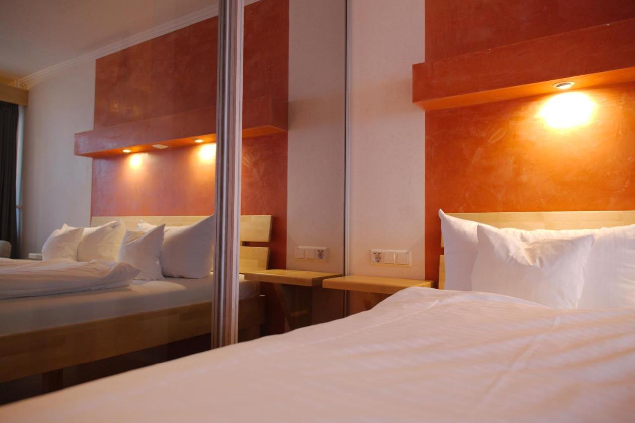 Kapuzinergarten Panoramahotel Breisach Экстерьер фото